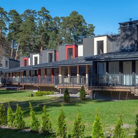 Modern And Comfortable Townhouse, 5 Min From The Sea Jurmala